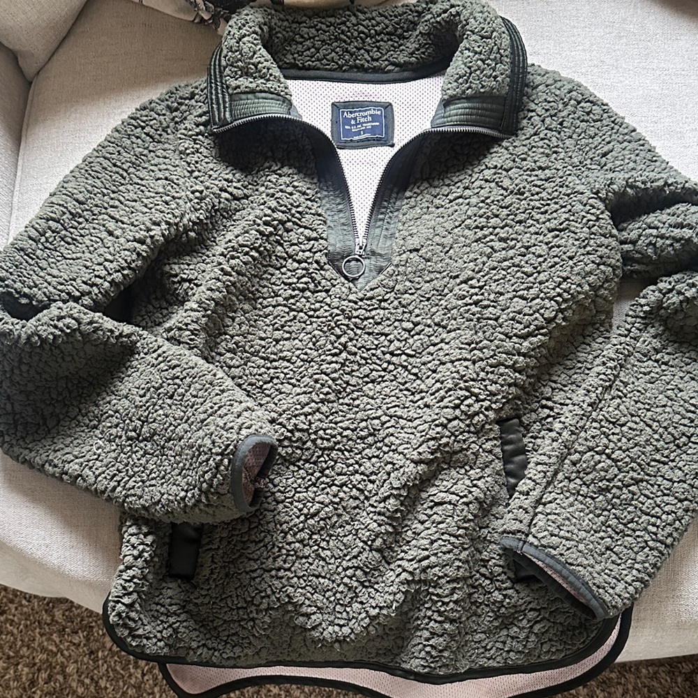 Abercrombie & Fitch Olive Sherpa Jacket